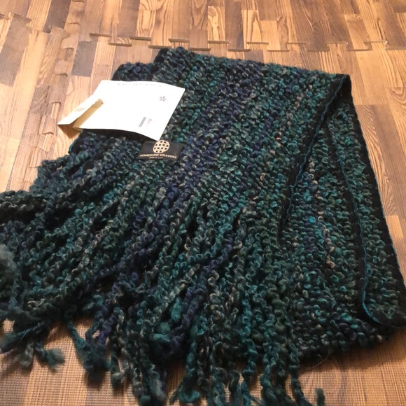 🆕Kennebunk Weavers Vibrant  Green  Scarf one size - Picture 1 of 3